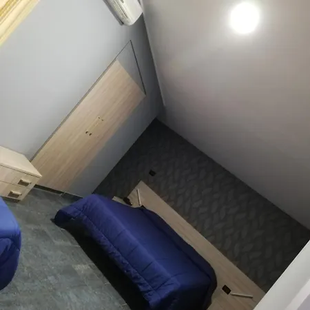 Kratos Motel 3*